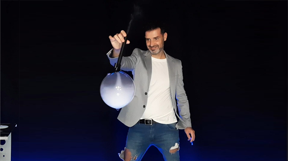 ES TUYO