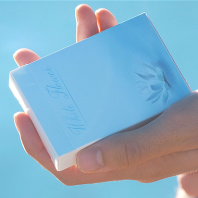 White Flower - Baraja de colección por Jack Nobile