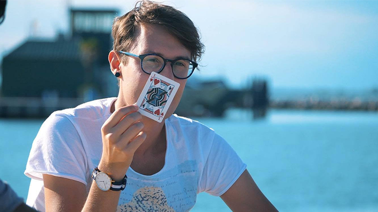 White Flower - Baraja de colección por Jack Nobile