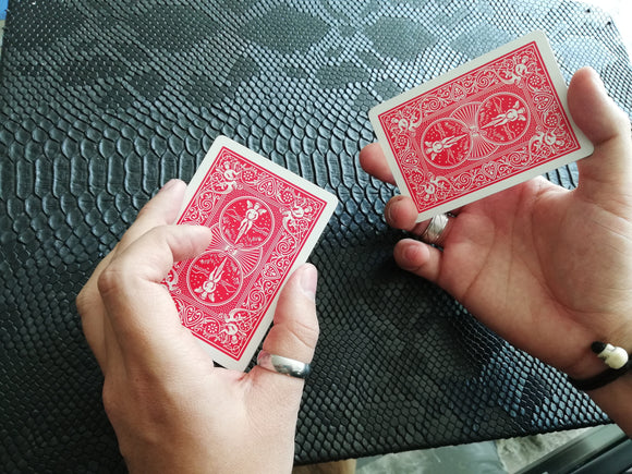 Se lo que estas pensando- TRUCO CON CARTAS