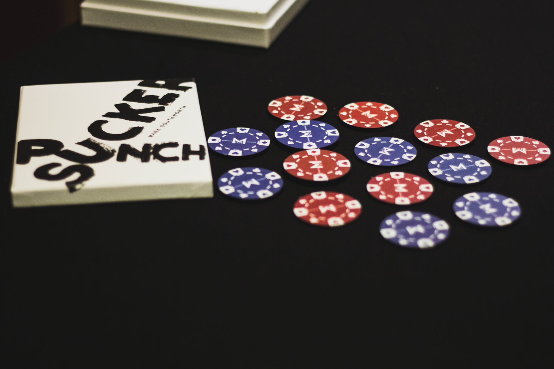 Sucker Punch - Magia con Fichas de Poker